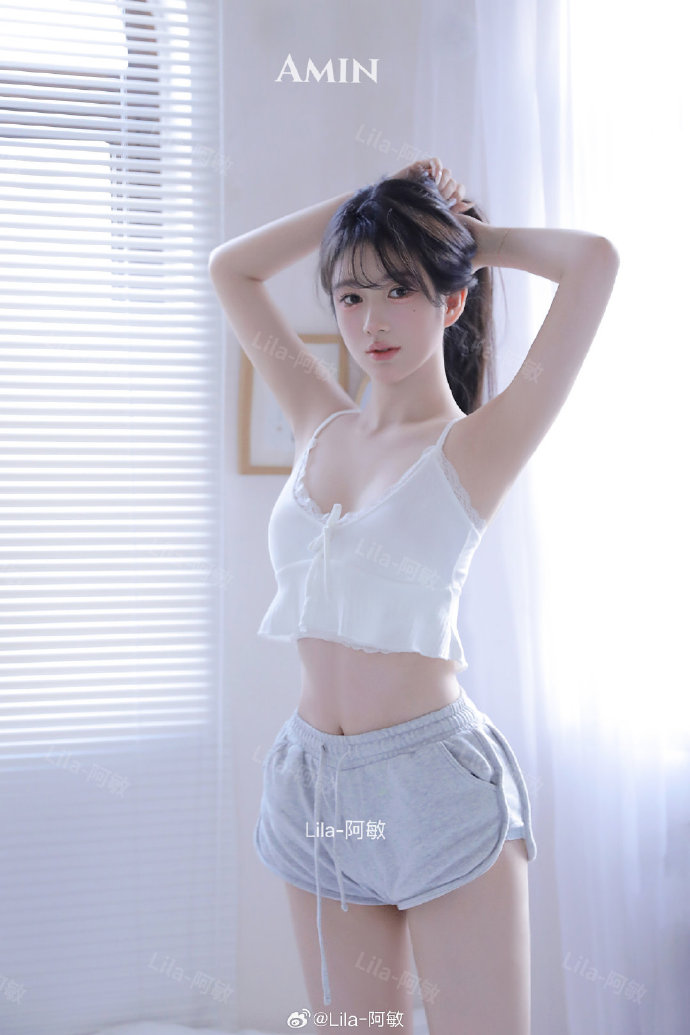 小丑2：双重妄想 封面