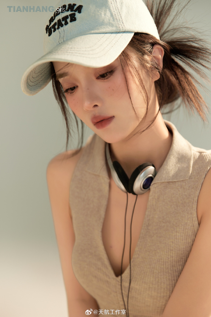 大奉打更人 封面