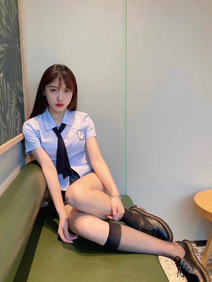 抓娃娃 封面